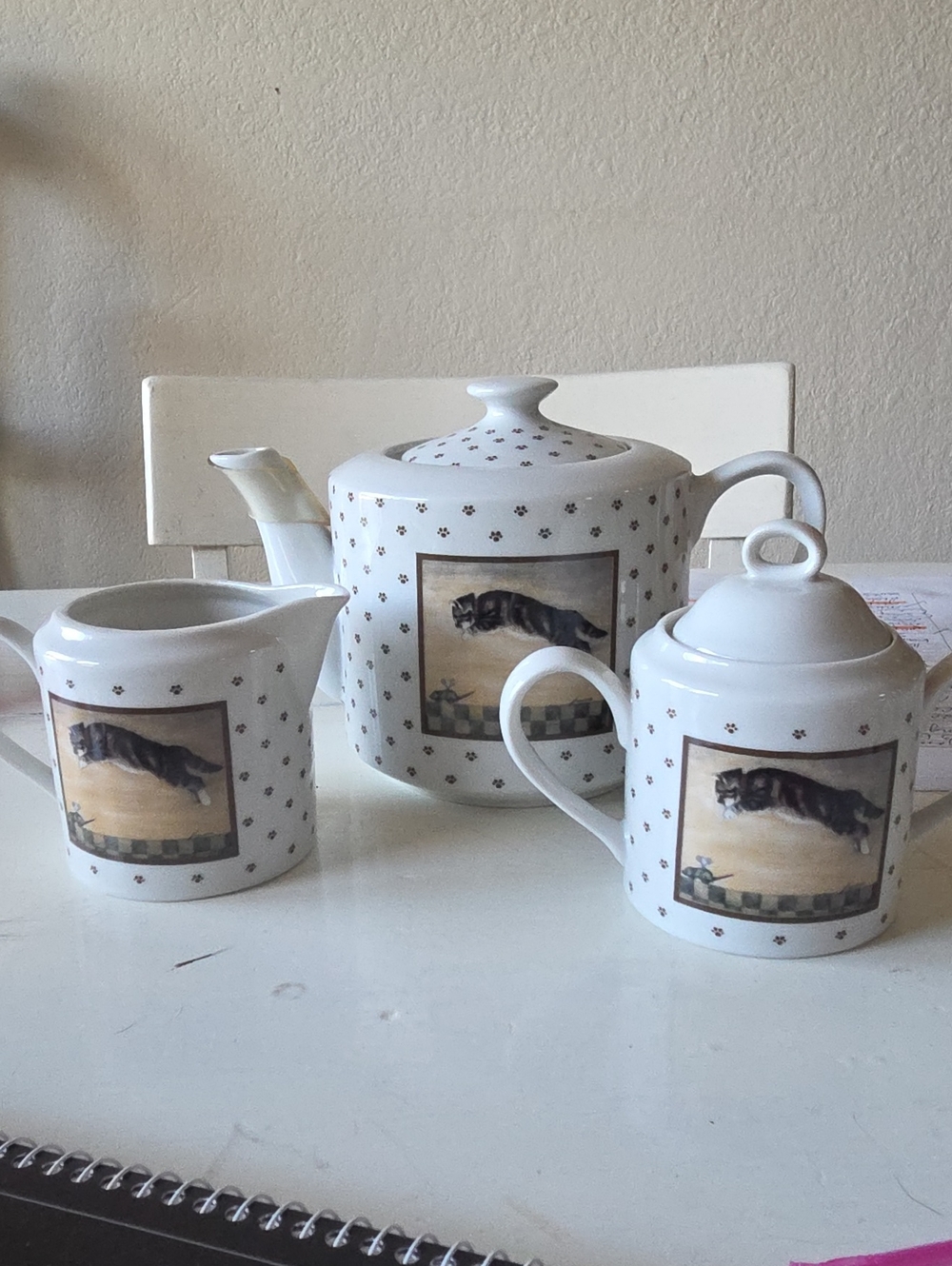 Pouncing Cat Tea Set